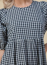 Load image into Gallery viewer, PLAID ROUND NECK DRESS PLUS