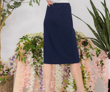 Load image into Gallery viewer, Plus Navy Skirt